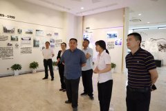 多地向导慕名同日来访尊龙人生就是搏