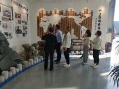 10月尾，温州、张家口两地向导考察尊龙人生就是搏集团